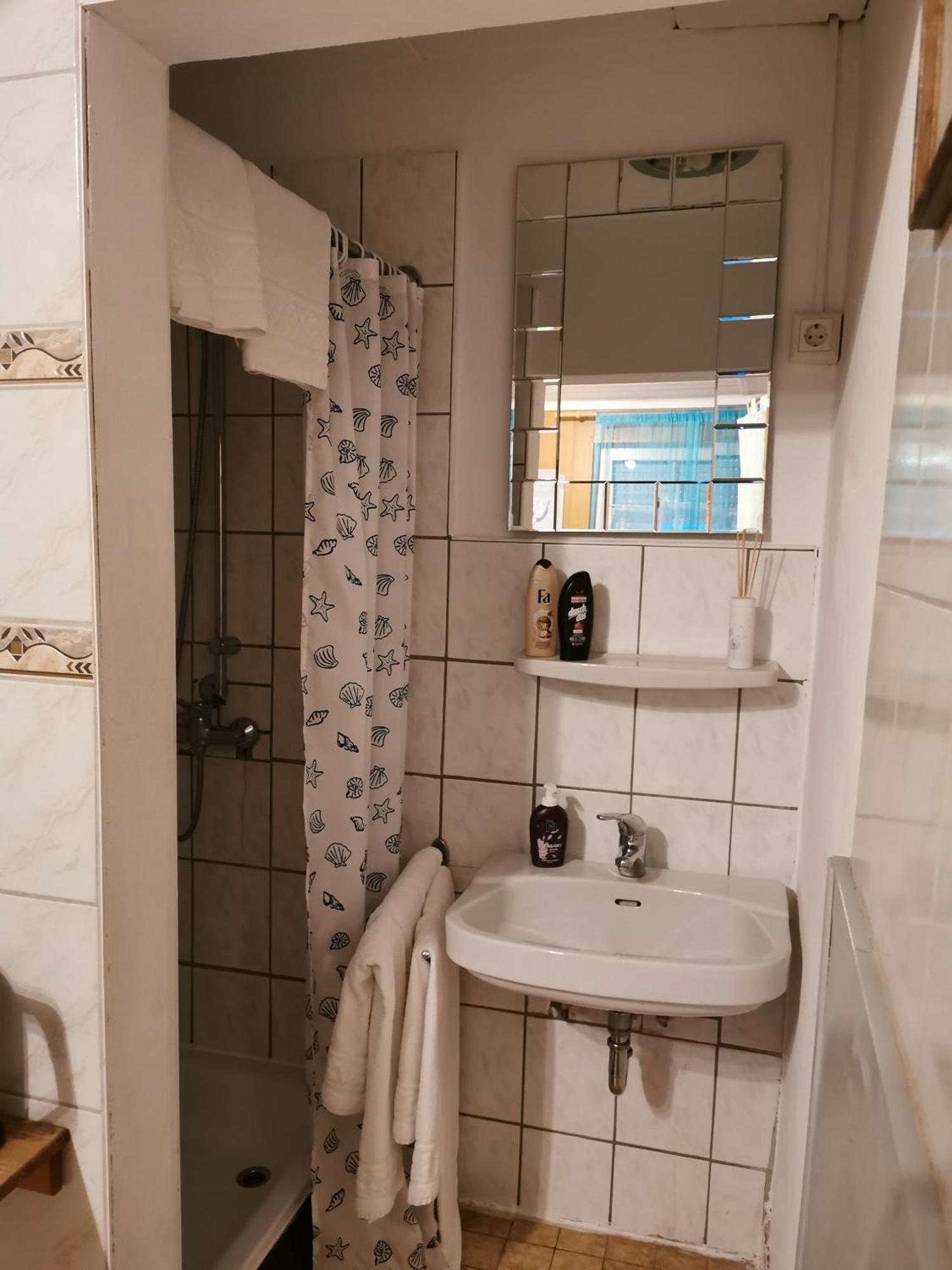 See Lord Hotel كايزرسلاوترن الغرفة الصورة