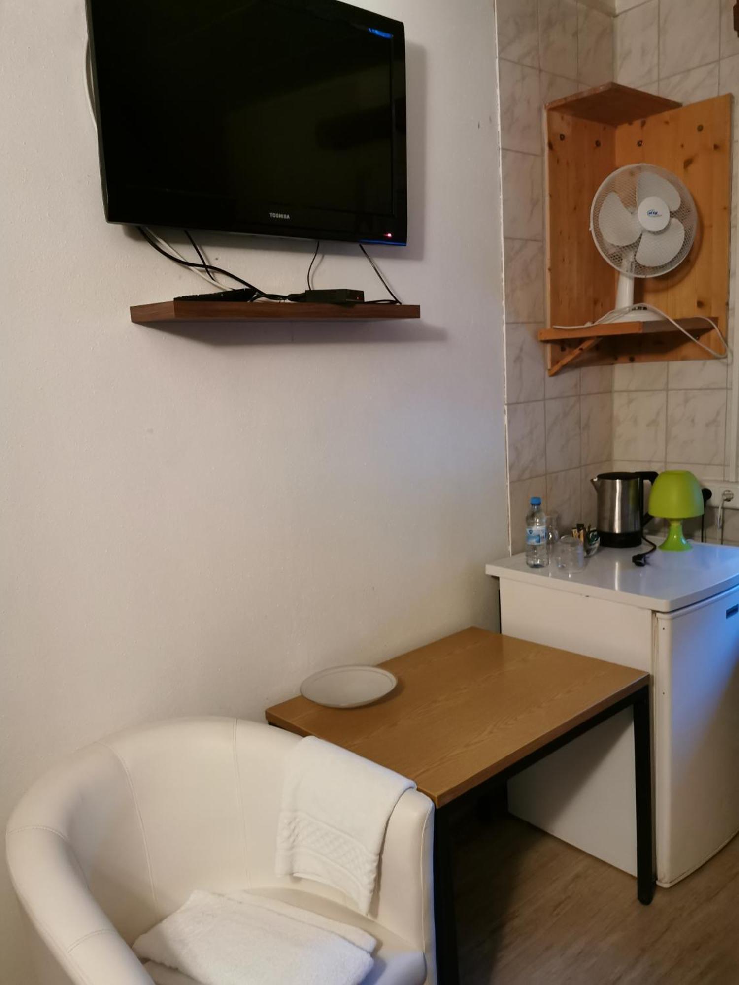 See Lord Hotel كايزرسلاوترن الغرفة الصورة