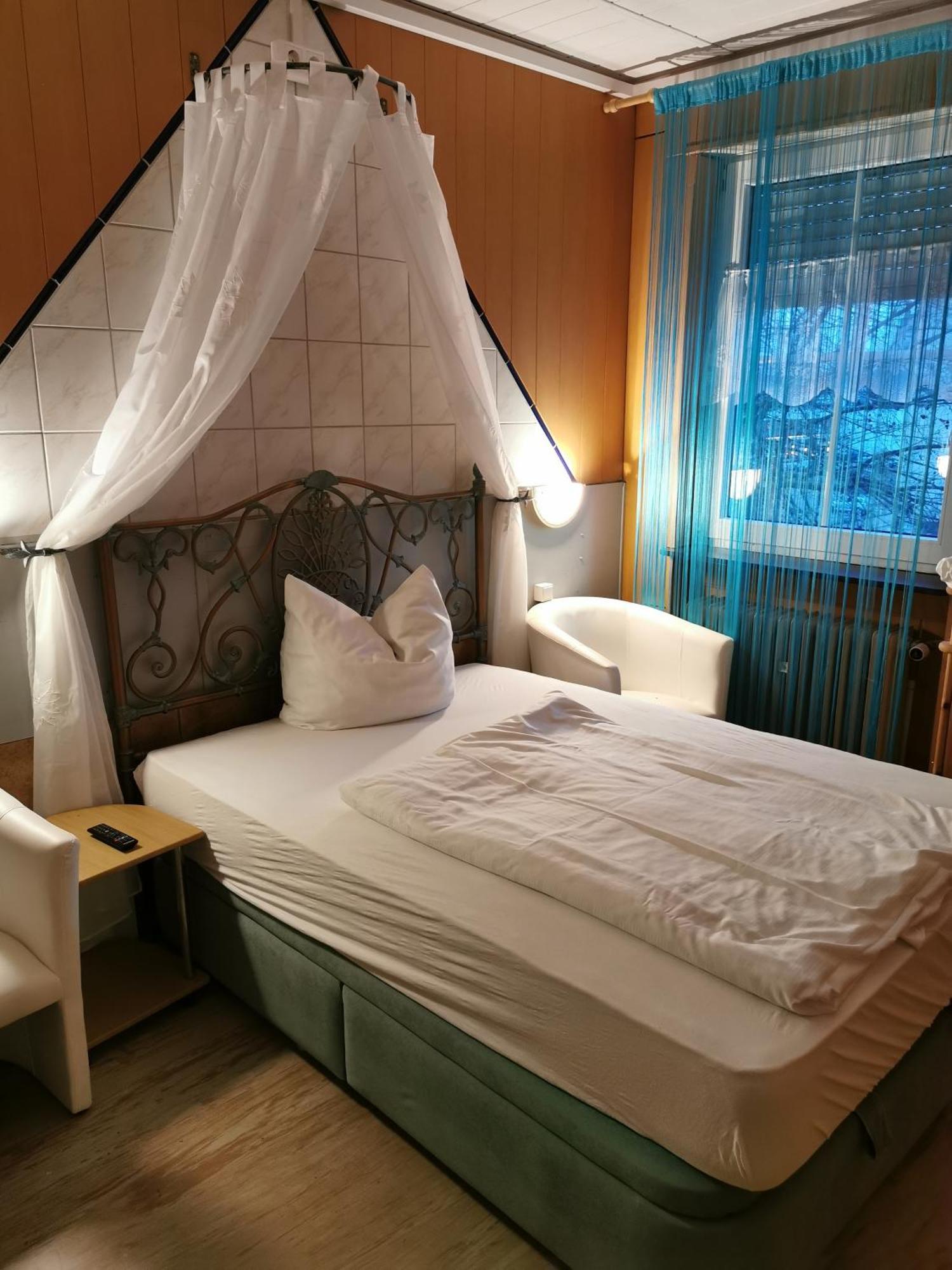 See Lord Hotel كايزرسلاوترن الغرفة الصورة