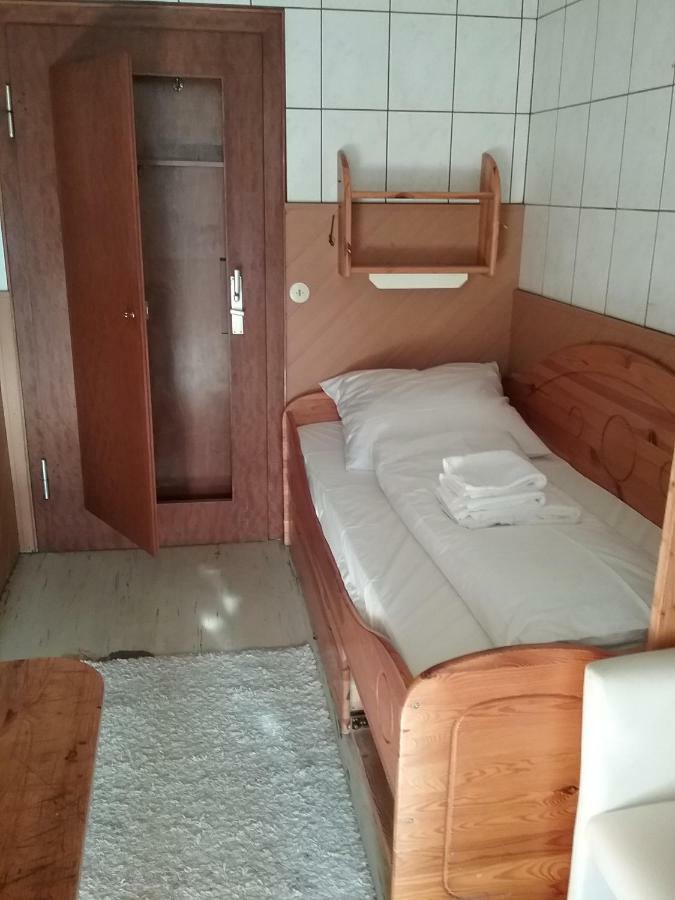 See Lord Hotel كايزرسلاوترن المظهر الخارجي الصورة
